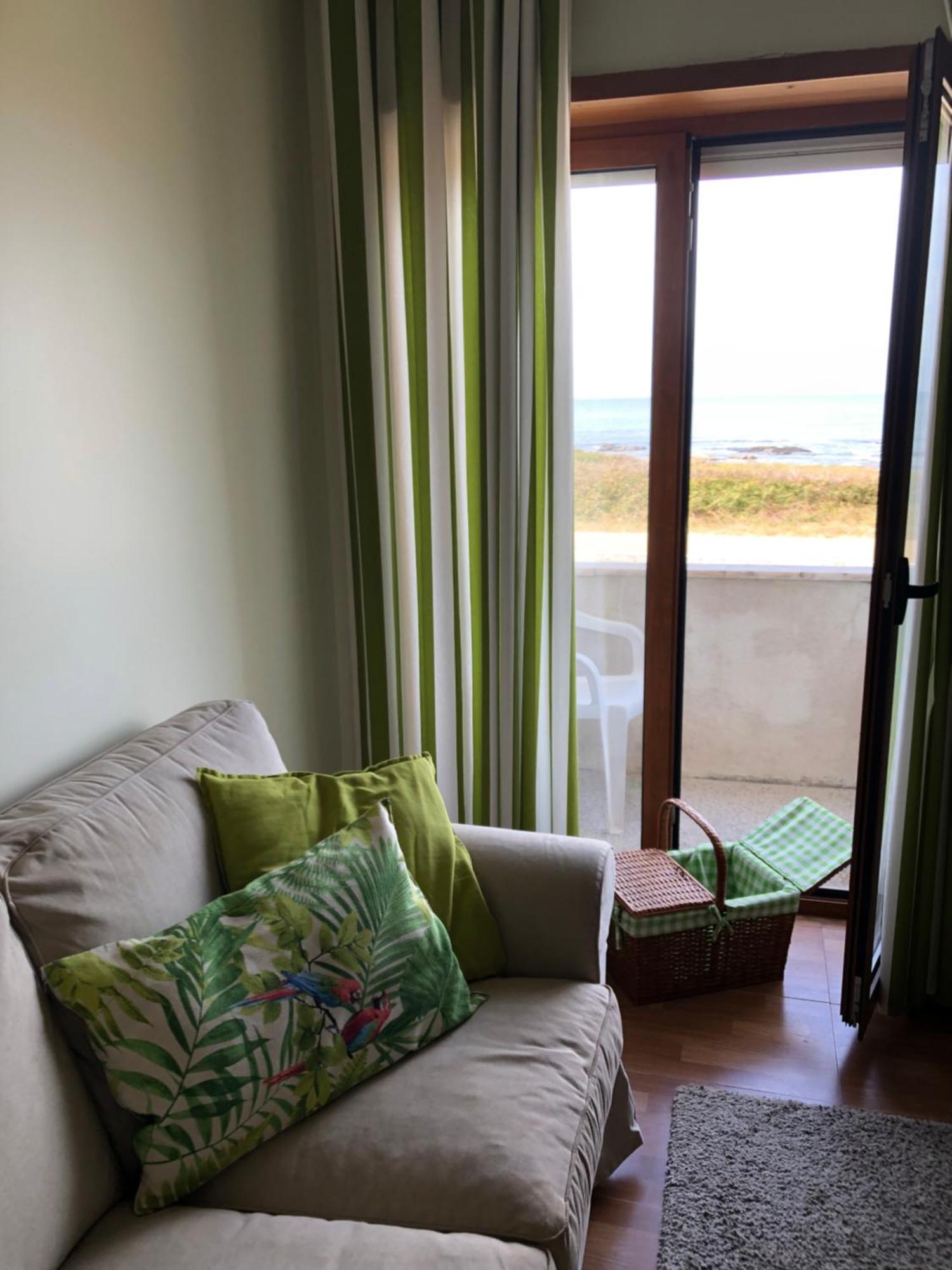 モレド Casa Do Mar Em Moledoヴィラ エクステリア 写真